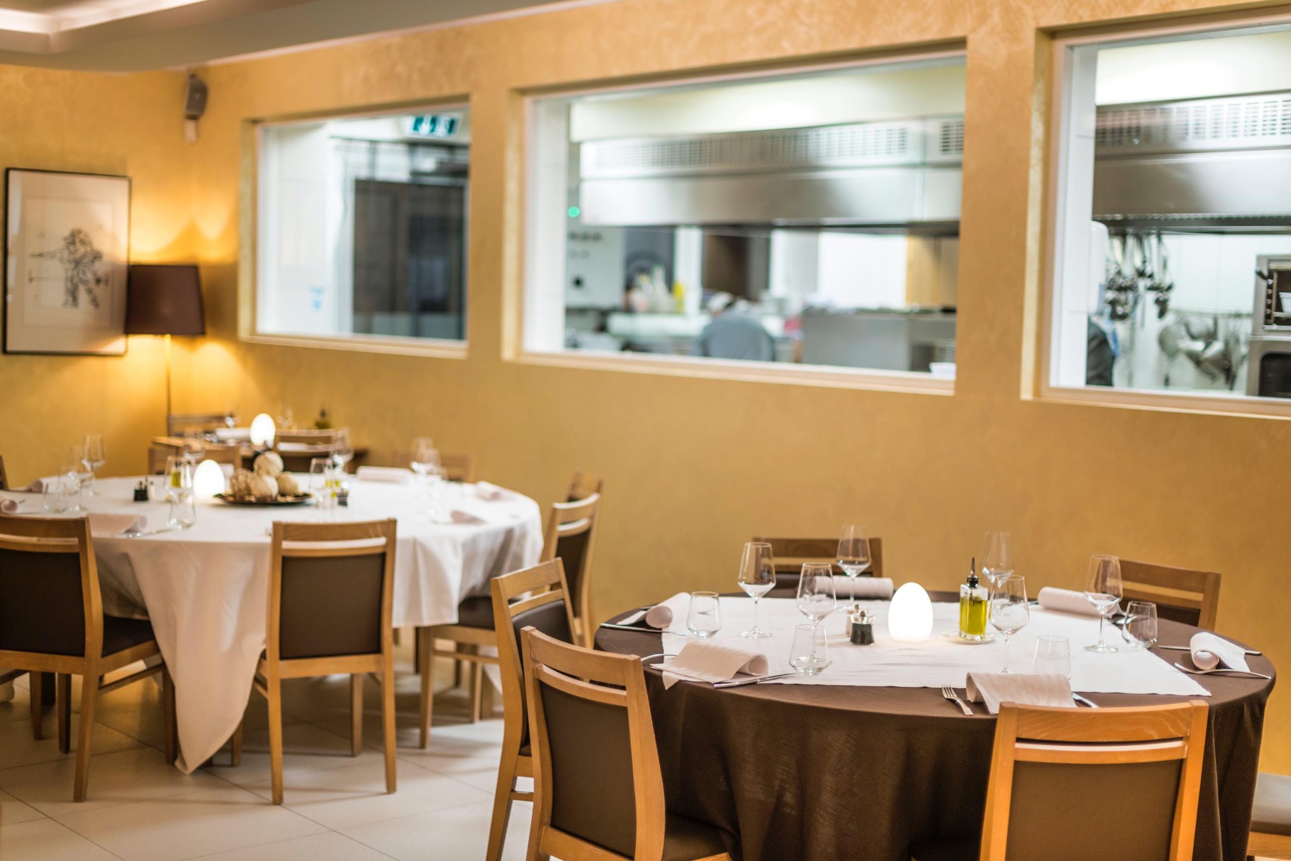 Restaurant — warm atmosphere